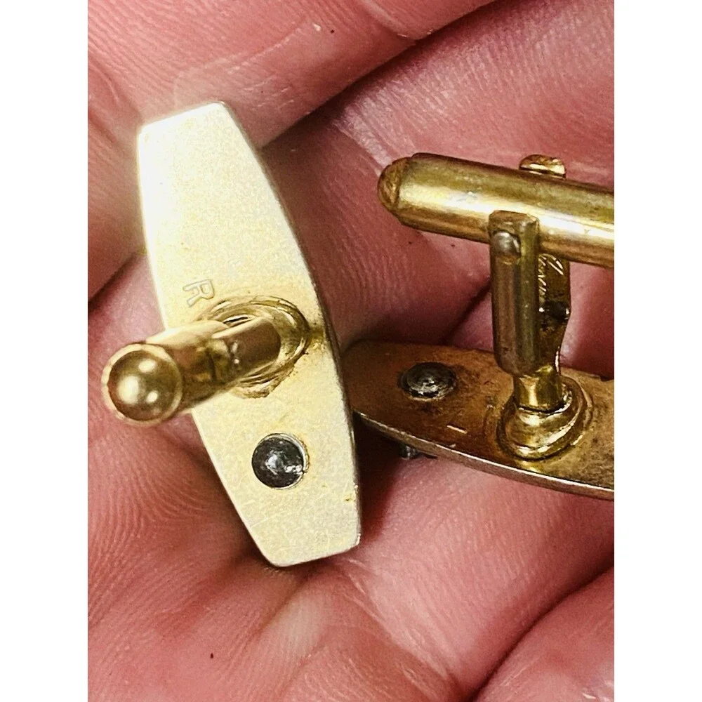Vintage Four Leaf Clover Cufflinks Gold Tone Grid Good Luck Irish Bullet Back